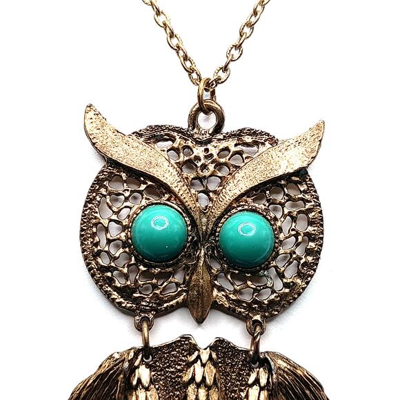 Vintage Articulated Owl Necklace, Green Cabochon Eyes, 1960s 1970s Jewelry - Picture 4 of 11